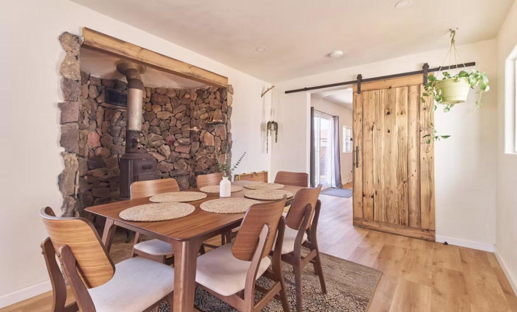 Twin Palms Desert Getaway - Jacuzzi, Fire Pit, Meditation Room & More Joshua Tree Exterior photo